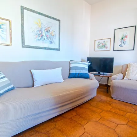 La Triglia Appartement *